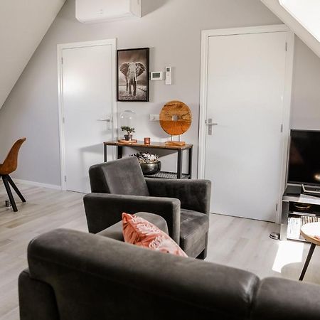 Appartement Op De 1E Verdieping. Wemeldinge Eksteriør billede