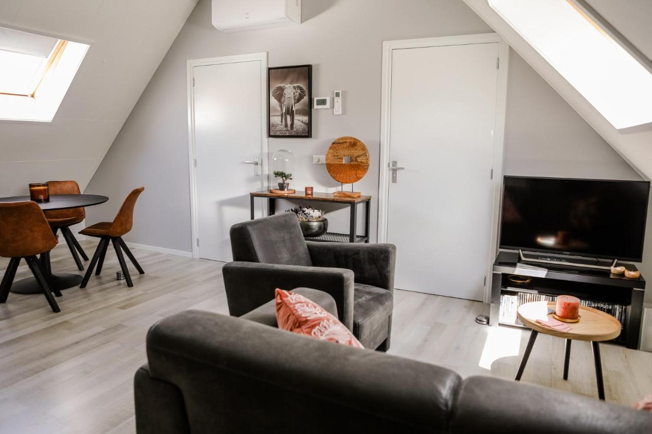 Appartement Op De 1E Verdieping. Wemeldinge Eksteriør billede